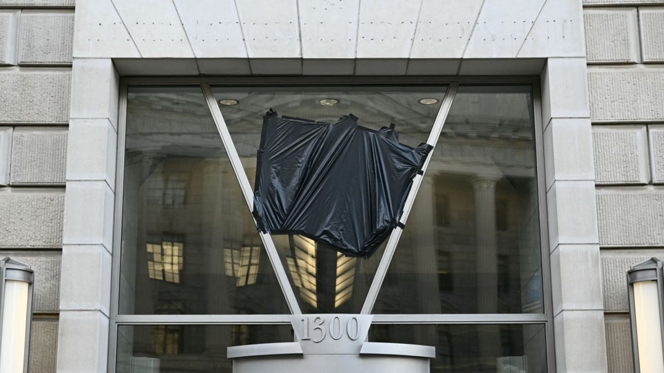 Így is lehet: negyedórát kaptak a USAID-alkalmazottak, hogy összepakoljanak