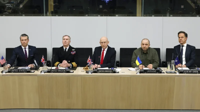 Az amerikai védelmi miniszter szerint Ukrajna NATO-tagsága és területi követelései is irreálisak