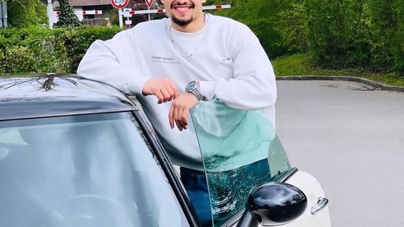 Ő volt a müncheni gázoló – testépítő és iszlamista fotókkal pózoló afgán