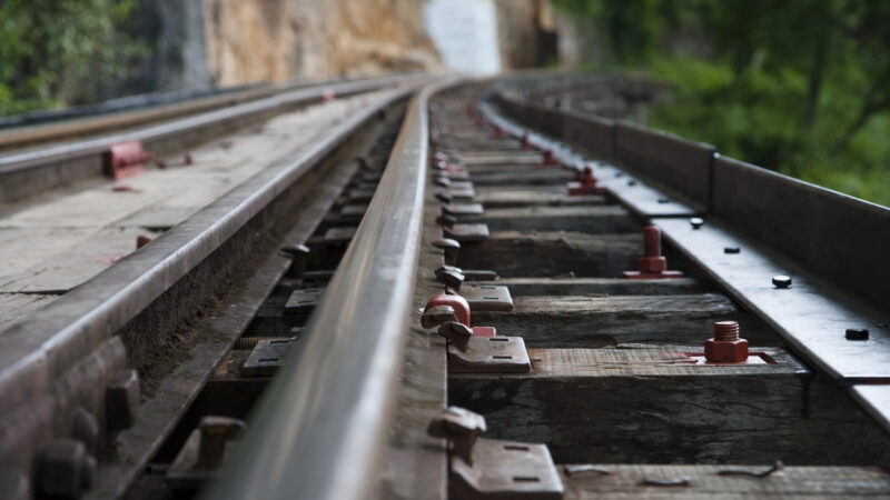 Karácsony Gergelynek nagyszerű ötletei vannak Rákosrendezővel kapcsolatban, a legjobb, hogy kb. semmit nem ő fizetne