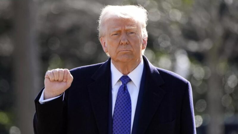 Trump 240 ezer ukrán menekült kitoloncolását készíti elő