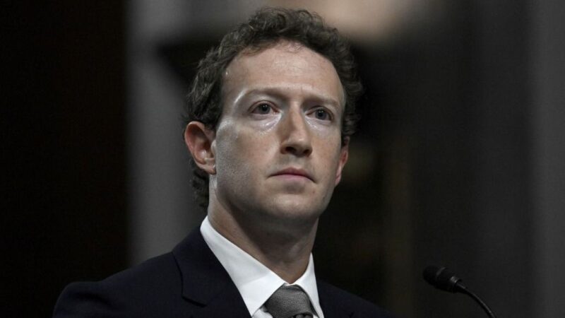 Zuckerberg is elismeri: haldoklik a Facebook
