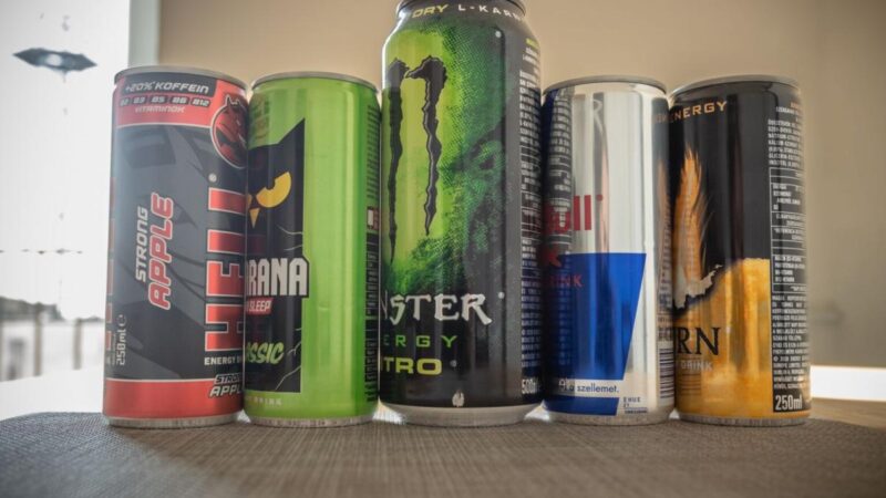 A spanyol kormány kitiltja az energiaitalokat az iskolákból