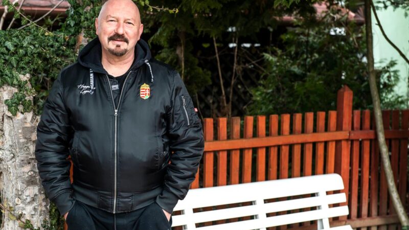 Petrás János: Magyar Péter kaphatna egy istenes pofont