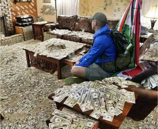 Magyar Péter már a lépéseit is eladja