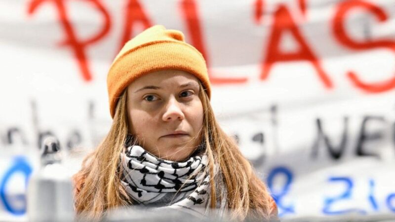 Az izraeli hadsereg foglya lett Greta Thunberg: Gázába próbált törvénytelenül behatolni a szélsőbalos aktivista