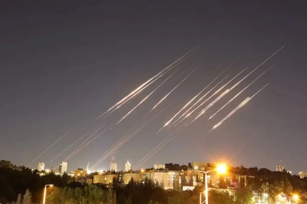 Izrael támadásai nukleáris katasztrófa felé sodorják a világot