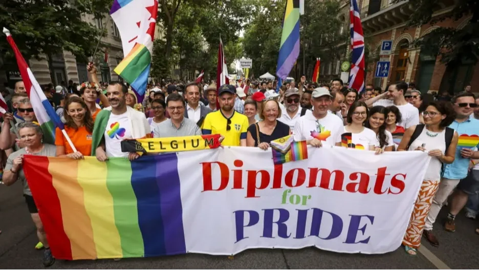 Közös nyilatkozatban állt ki 33 nagykövetség a Budapest Pride mellett