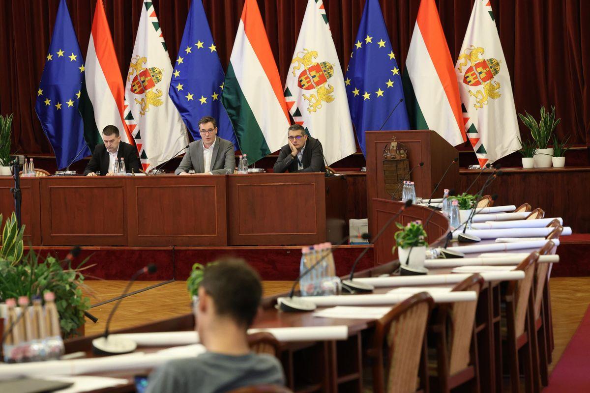 Ha ma nem alkot költségvetést a főváros, akkor holnap csődbe megy