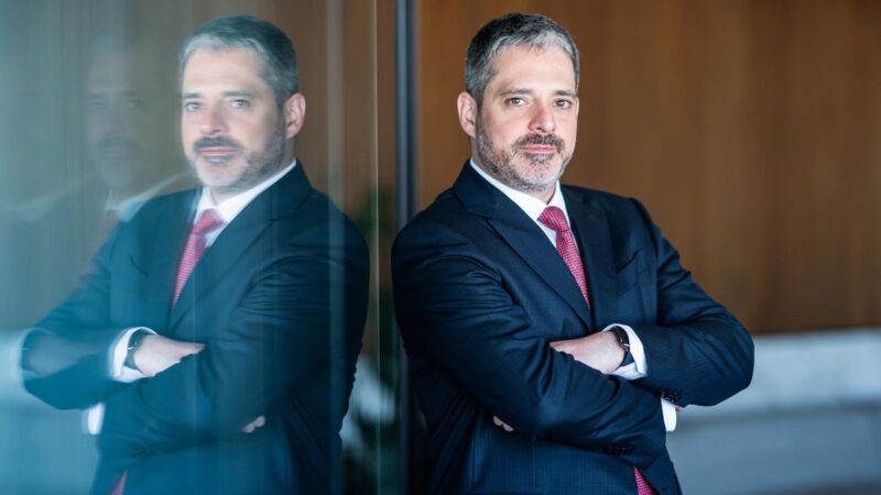 Csányi-klán: 650 milliárd a kormánykritika ára?