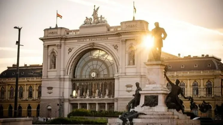Négy hétre bezár a Keleti pályaudvar