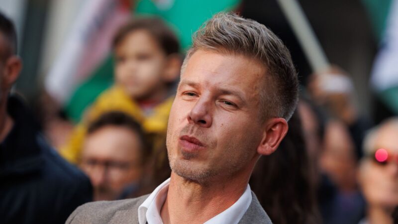 Ismét tarhálnak Magyar Péterék, most propagandára kell nekik a pénz