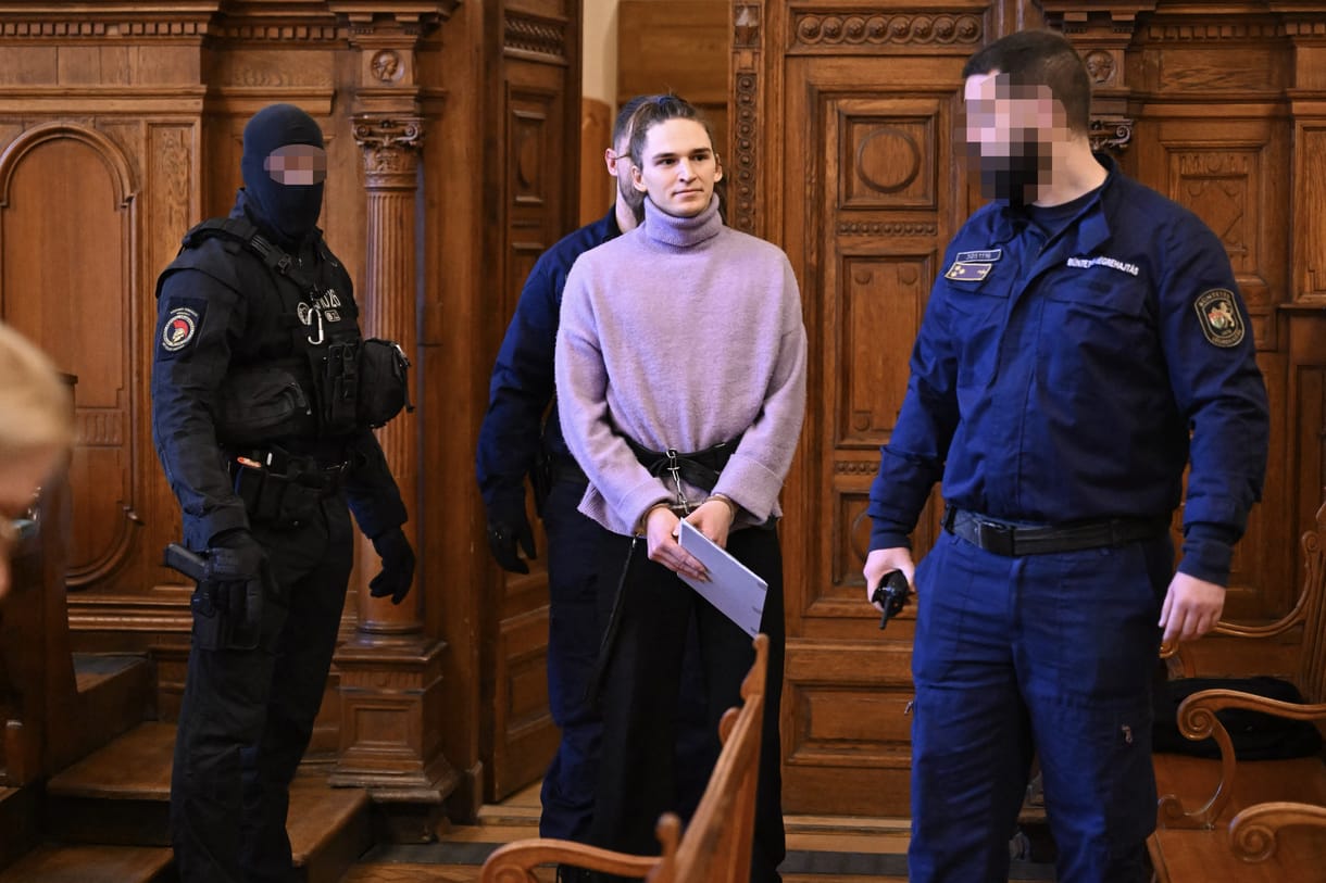 Akár 24 évet is kaphat a német antifasiszta, aki az elvtársaival magyarokra támadt Budapesten