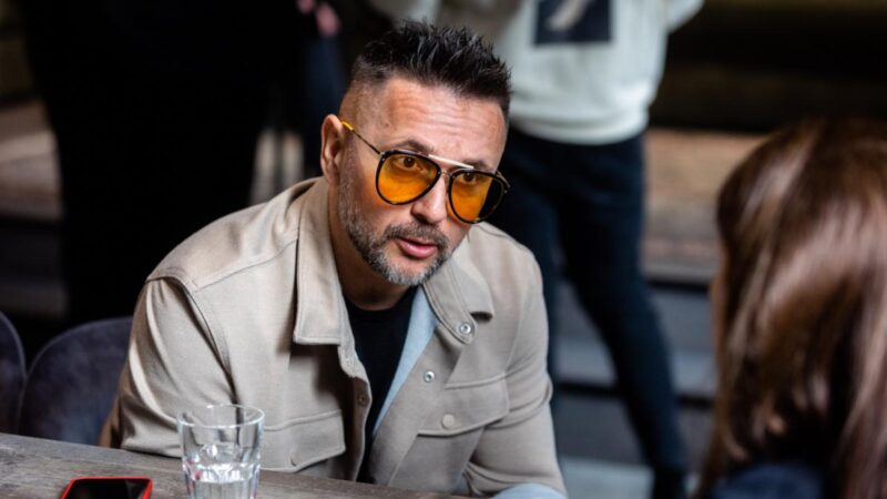 Majka és a fejlövés