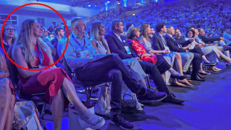 Kit néztek hülyének?