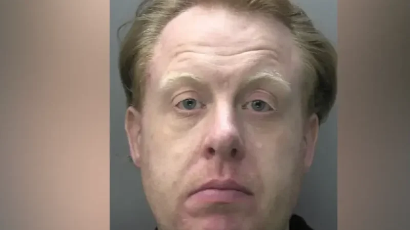 Tizenkét éves fiút erőszakolt meg egy LMBTQ-szervezet társalapítója