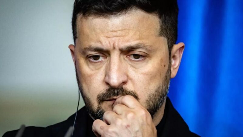 Alexander Mercouris: folyamatban vannak Zelenszkij evakuálásának előkészületei