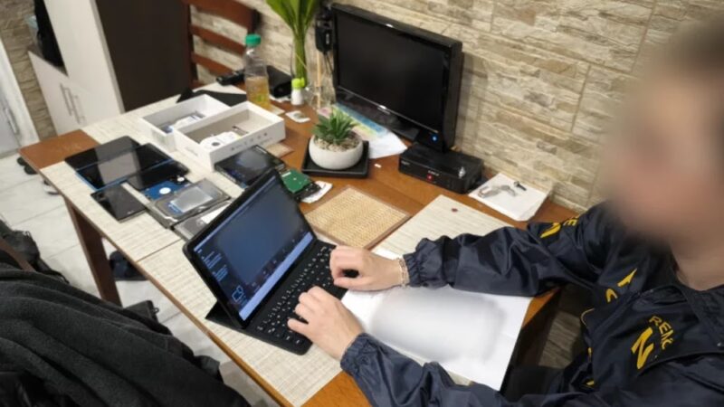 Elfogták a rendőrök az egyik legveszélyesebb magyar hackert – liberális portálokat lőtt le