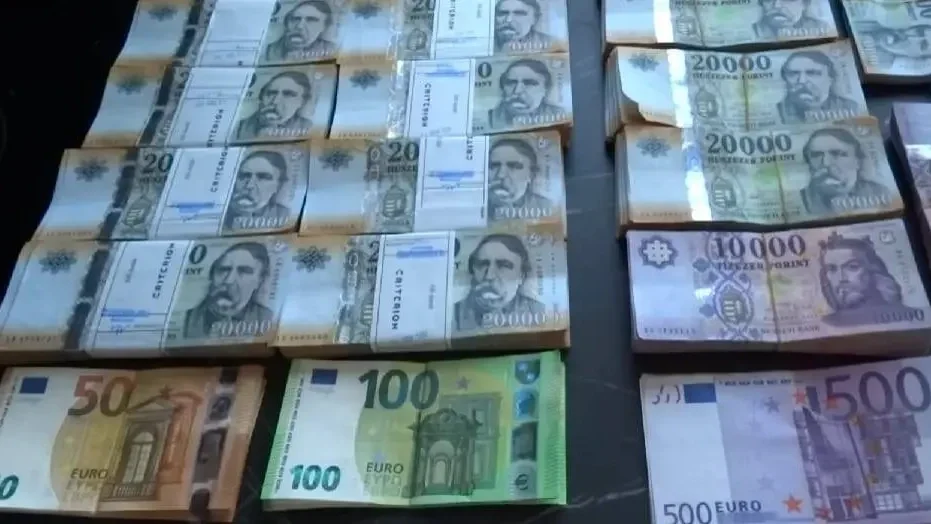 Lebukott egy számlagyárat működtető bajai bűnszervezet