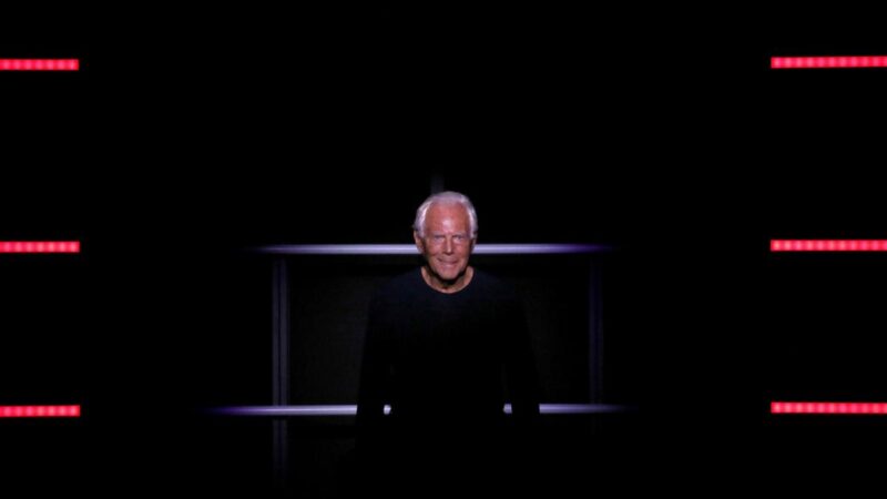 Meghalt Giorgio Armani