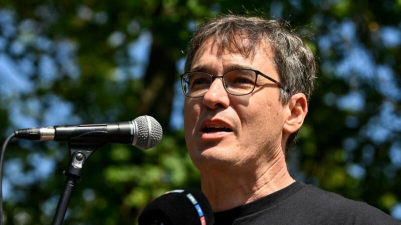 Karácsony zsarolja a pestieket: beláthatatlan időre leállhat a teljes BKV, egész Budapest közlekedése megbénulhat