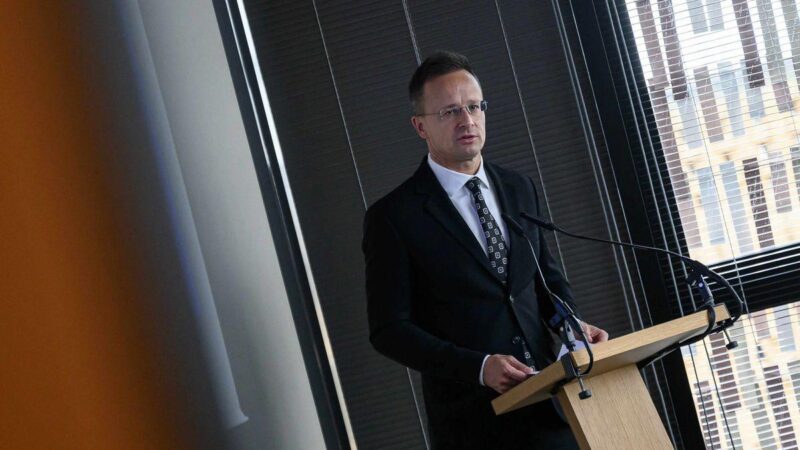 Szijjártó Péter: Teljesen reális harmadik világháborús kockázattal nézünk szembe