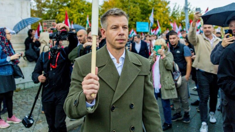 Elfogytak az ötletek a Tisza Pártnál, már csak a balhé marad Magyar Péteréknek