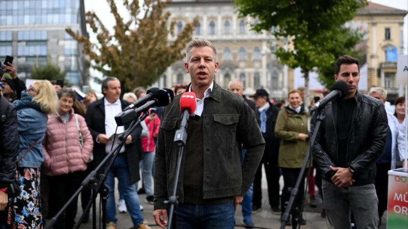 Magyar Péter szerint több százan fagynak meg télen Orbán Viktor miatt