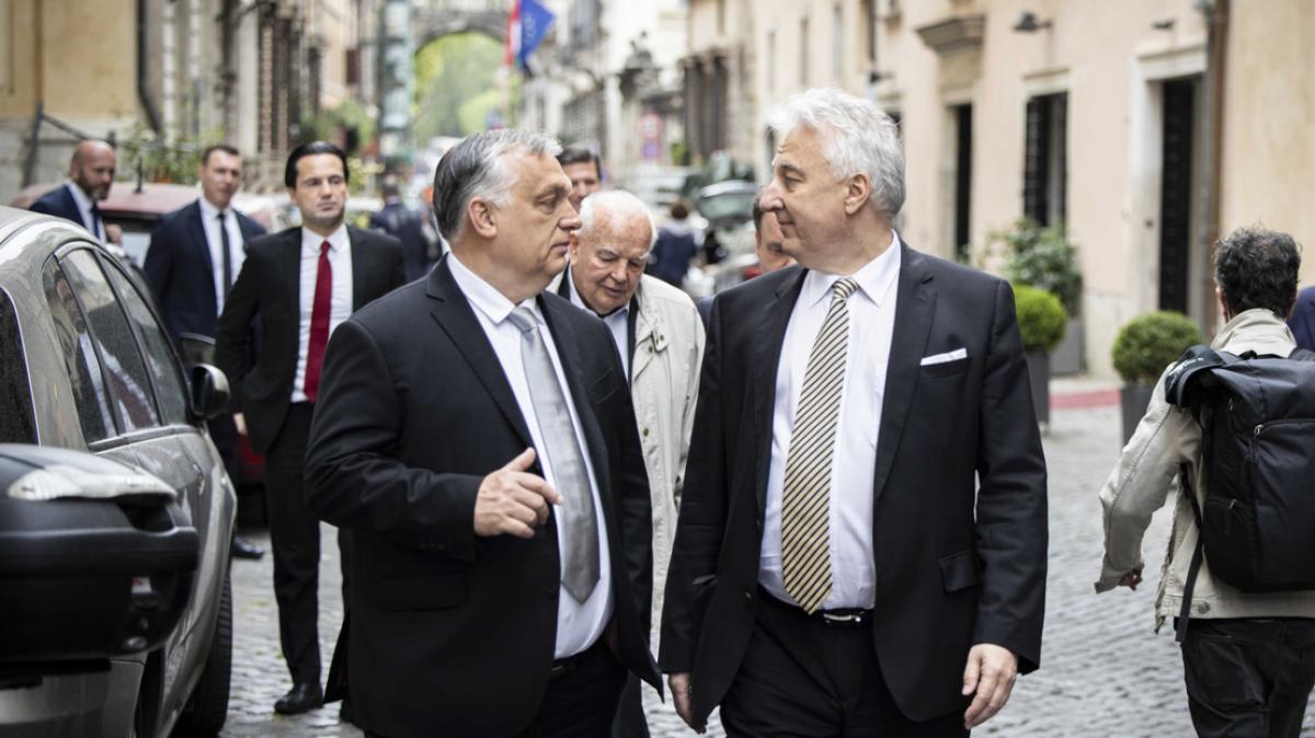 Hivatalos: Orbán Viktort és Semjén Zsoltot is fogadja XIV. Leó pápa