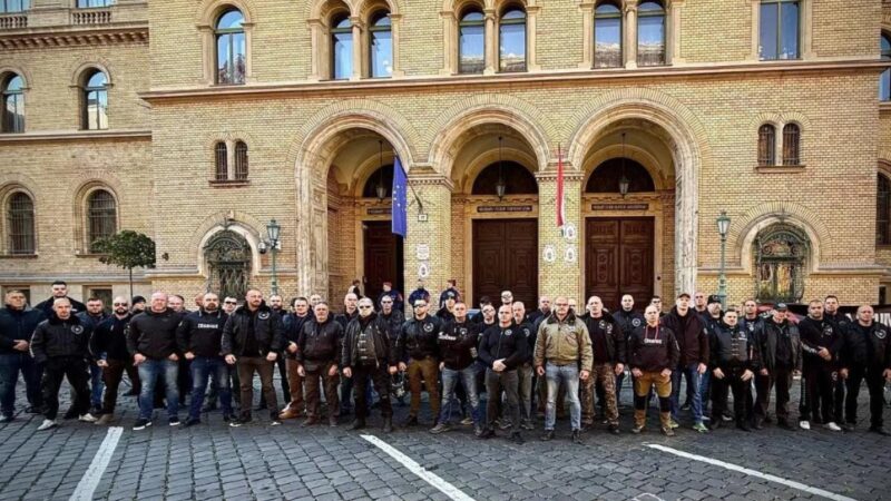 Ismét az utcára vonult a Betyársereg: „Figyelemmel fogjuk kísérni az antifát!”