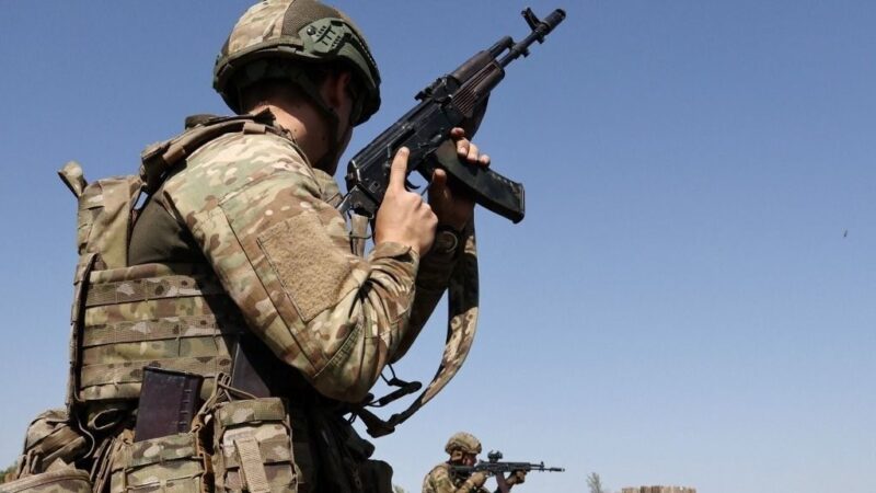 Nyomtalanul tűnnek el a fegyverek Ukrajnában, már közel félmillió hiányzik