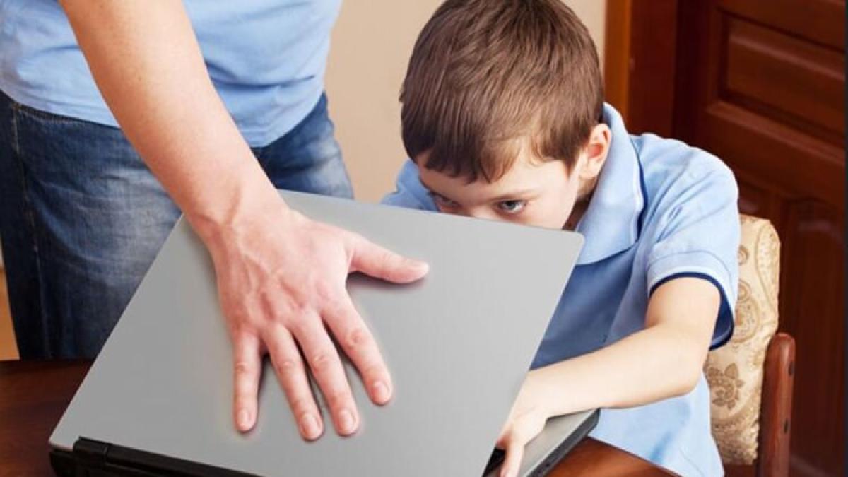 Dánia arra készül, hogy betiltja a 15 év alatti gyermekek közösségi médiához való hozzáférését