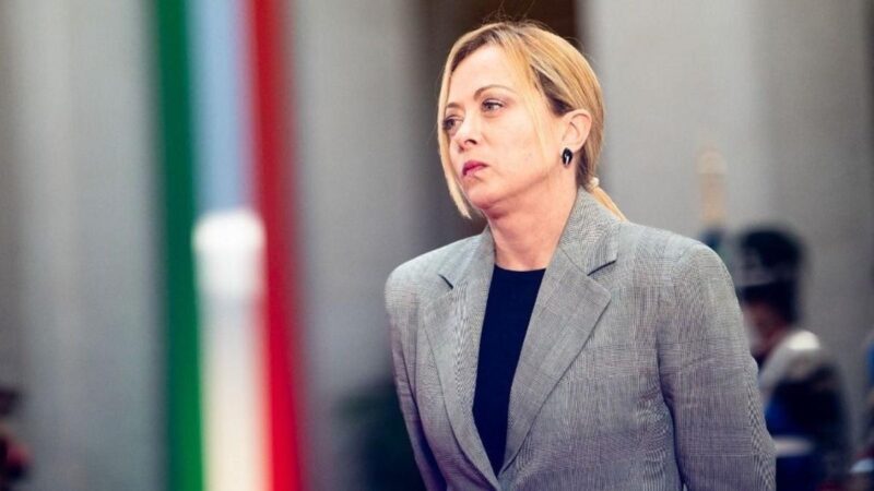 Száműzné a gendertémát az olasz iskolákból a Meloni-kormány