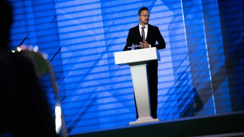 Szijjártó Péter: Követeljük, hogy Ukrajna azonnal számoljon el az eddig kapott EU-s támogatásokkal