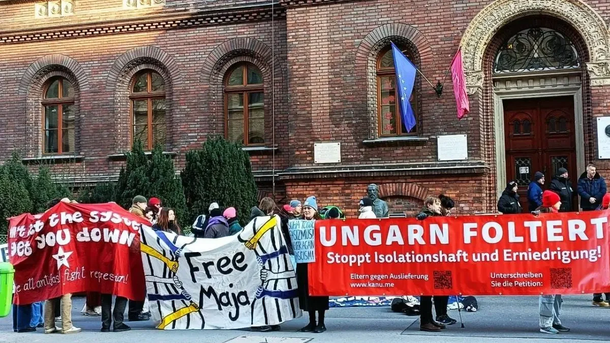 Import antifákat buszoztatnának januárban Budapestre