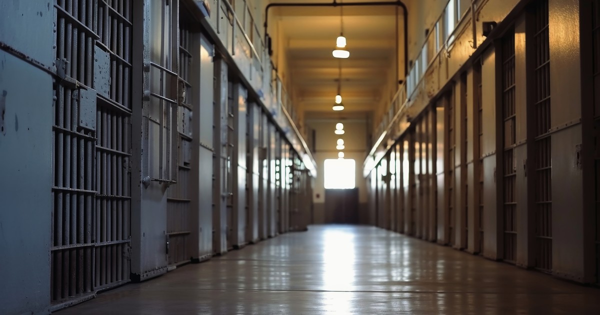 Újabb elítélt migránst engedtek tévedésből szabadon a britek: hajtóvadászat indult