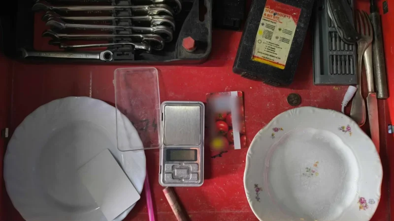 Autószerelő műhelyből szervezték a kábítószer-kereskedelmet egy iskola közelében