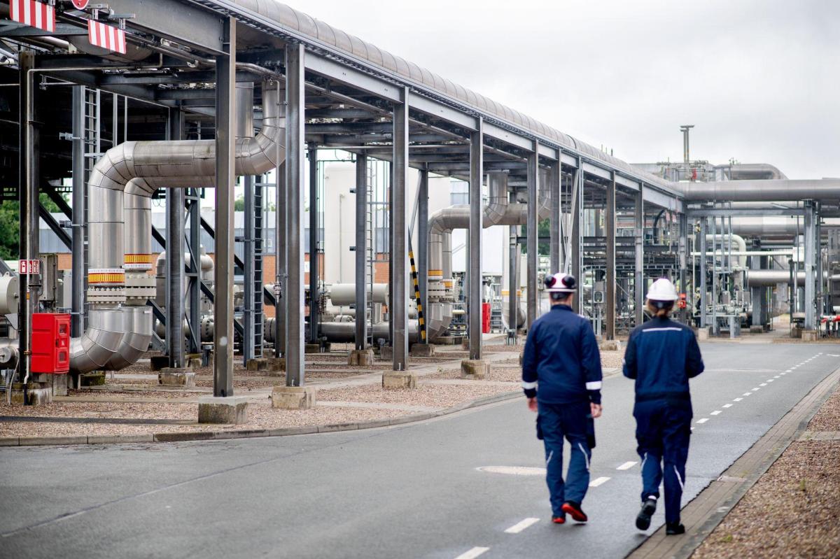 Németország: egy hideg tél esetén január közepére üresek lesznek a gáztárolók