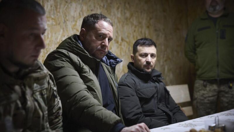 „Nagyon veszélyes ember” – súlyos vádakat fogalmazott meg az ukrán szóvivő Zelenszkij bukott bizalmasáról