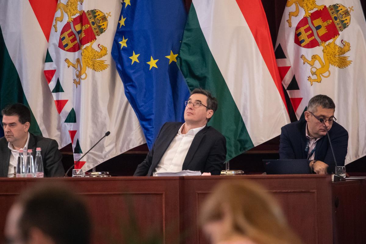 Karácsony a kormányra tolná Budapest csődjét