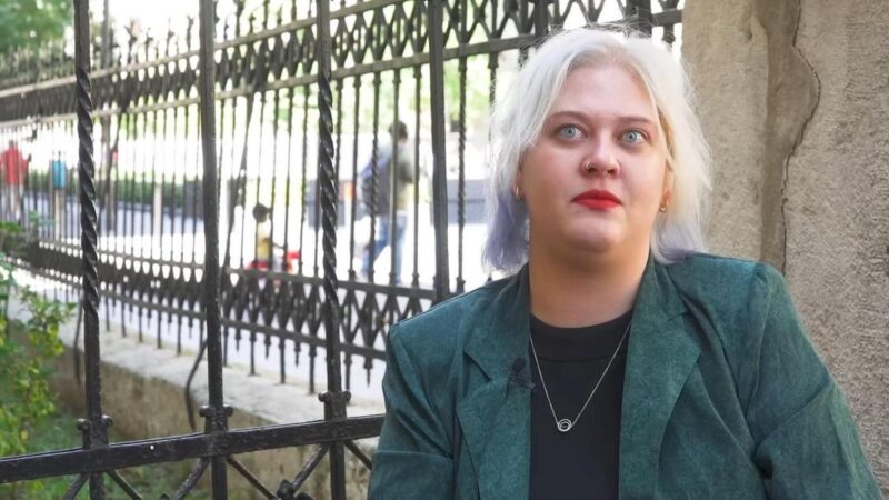 Drogosok és prostitúció teszik pokollá Krasznahorkai lányának mindennapjait – elköltözne a woke-aktivista