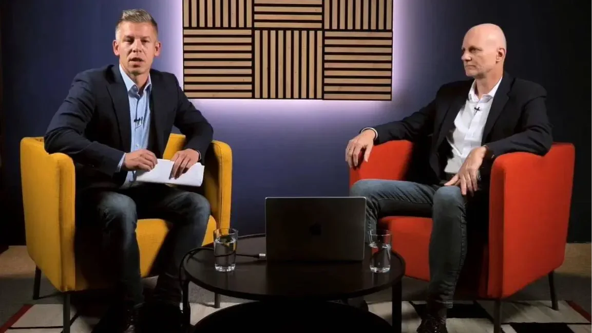 Komcsi tempó: kommentje után távoznia kell a közéletből a tiszás politikusnak?