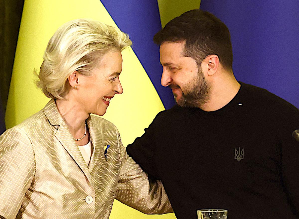 Ursula kijelentette: mindenképp elutalják Ukrajnának a 90 milliárd eurós hitelt