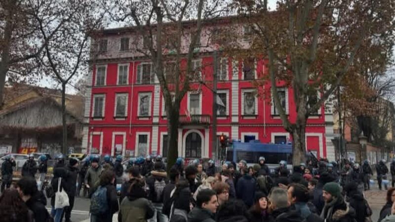 Olaszországban a terrorizmusellenes hatóság bezárt egy szélsőbaloldali központot