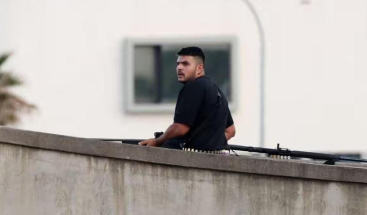 59 vádponttal állítják majd bíróság elé a Bondi Beach fiatalabb merénylőjét