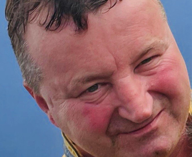 Képek és adatok a pedofilról: Ő Gáspár Olivér, aki 200 ezerért vesz magának fiatal fiúkat