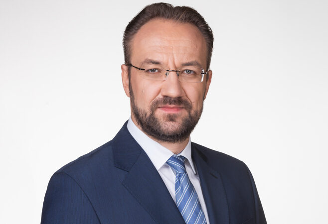 EKB-vezető szerint Európának számolnia kell katonai kockázatokkal is