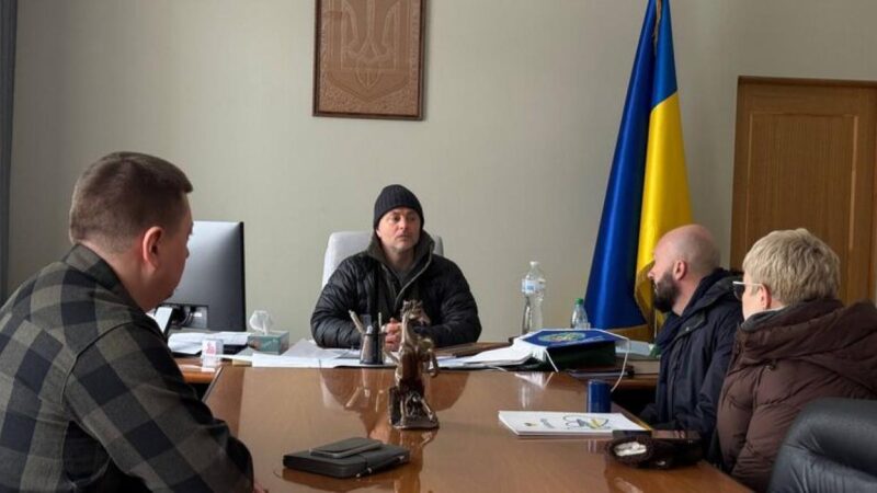 Kijevben újra középkor van: emésztőgödrök ásását és macskaalom használatát javasolják a város vezetői a lakosságnak