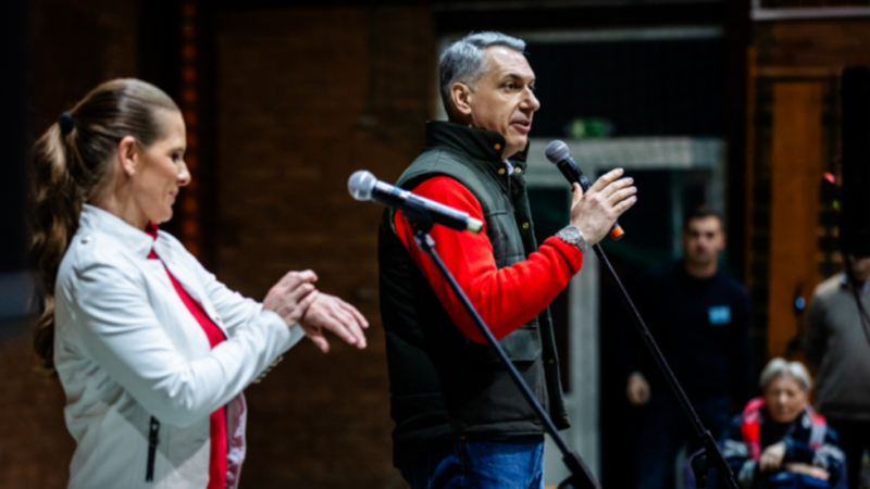 Lázár János brutális rendőri akciókkal lépne fel a szórakozóhelyeken a drog ellen