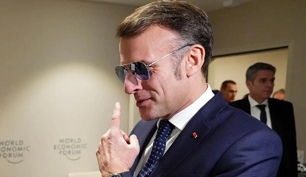 Mindössze 19 szavazat mentette meg a francia kormányt a bukástól